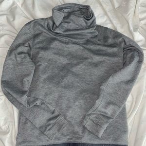 Nike gray turtle neck pullover